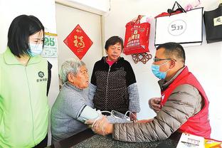 关爱进家庭情暖老人心